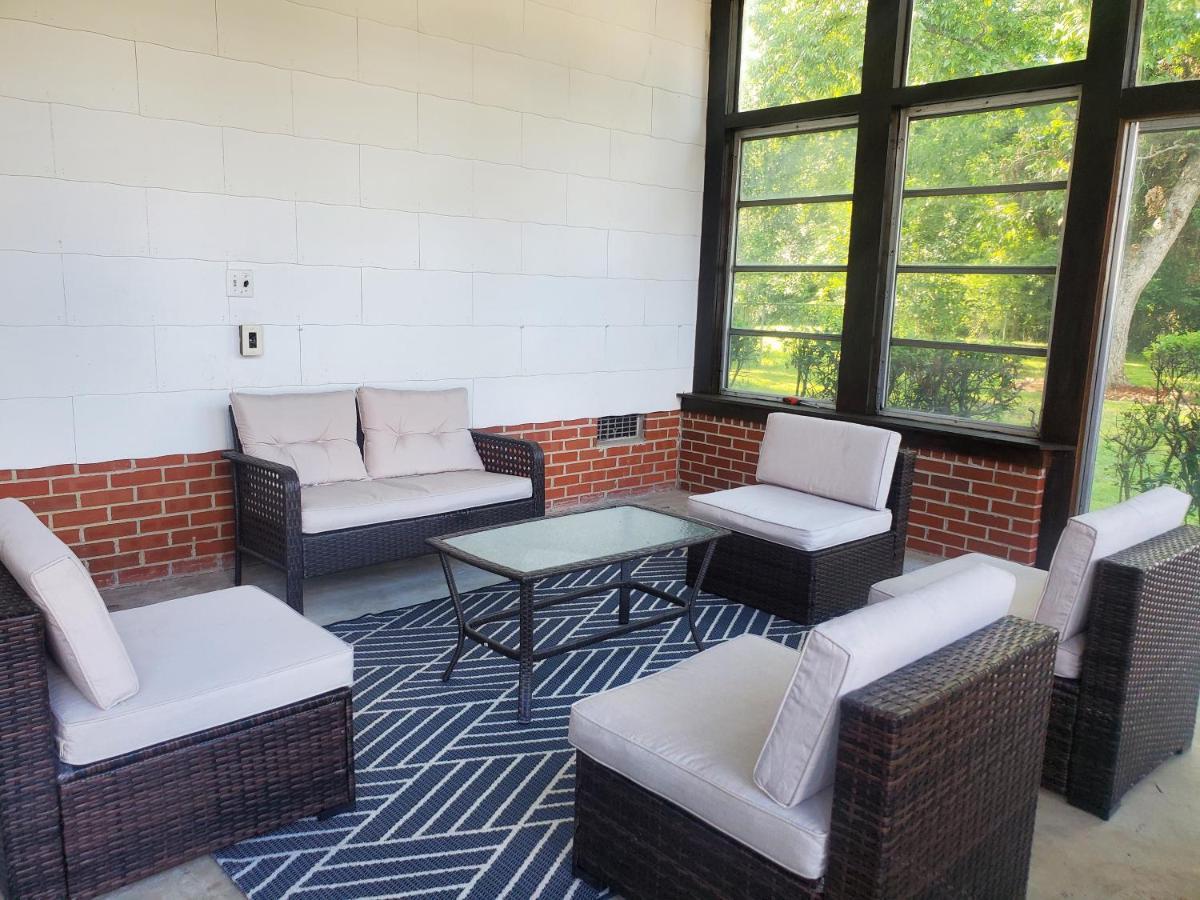 Spacious Centrally Located 3 Bed 2 Bath - Sleeps 8 Montgomery Esterno foto
